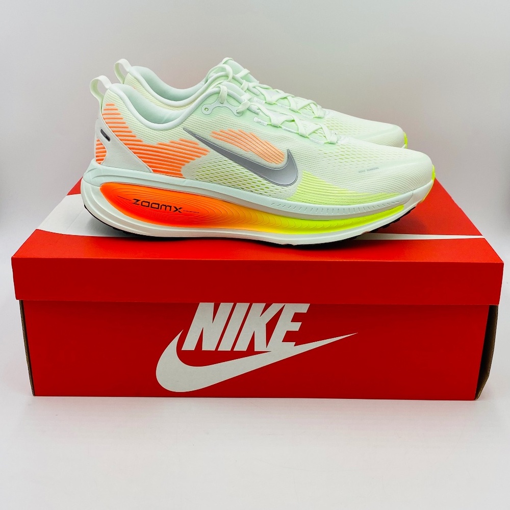 NIKE VOMERO 18 Running/Training Shoe - Barely Green/Metallic Silver #HM6803-300